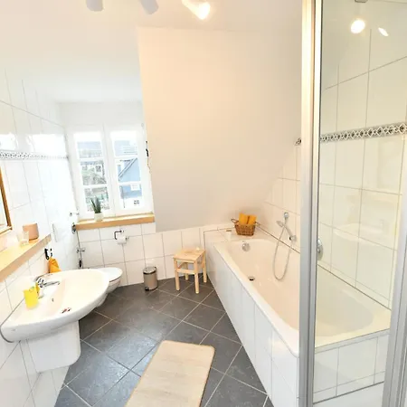 Am Altenlinderstall 公寓 林德拉